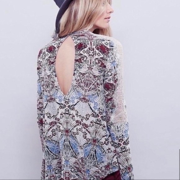 Free People New World Noveau Shirt Floral Size XS - Picture 6 of 8